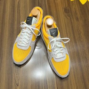 N.354 Nike Daybreak shoes Mens size 9.5